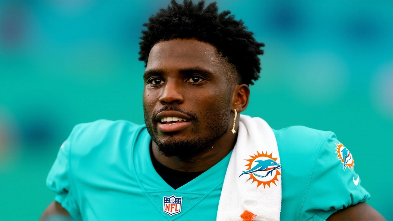 Tyreek Hill’s ACL tear sidelines Dolphins for season after Jets clash